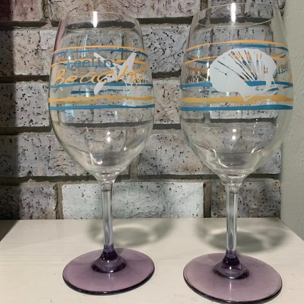 Set of 2 - Feeling Beach Large Plastic Wine Glasses